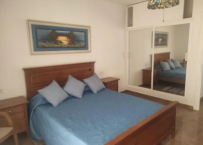Marina Palace Paraiso * 아데제
